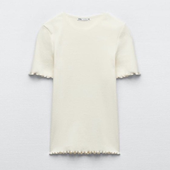 Zara Tops - NWOT Zara White Ribbed Tee with Wavy Hem